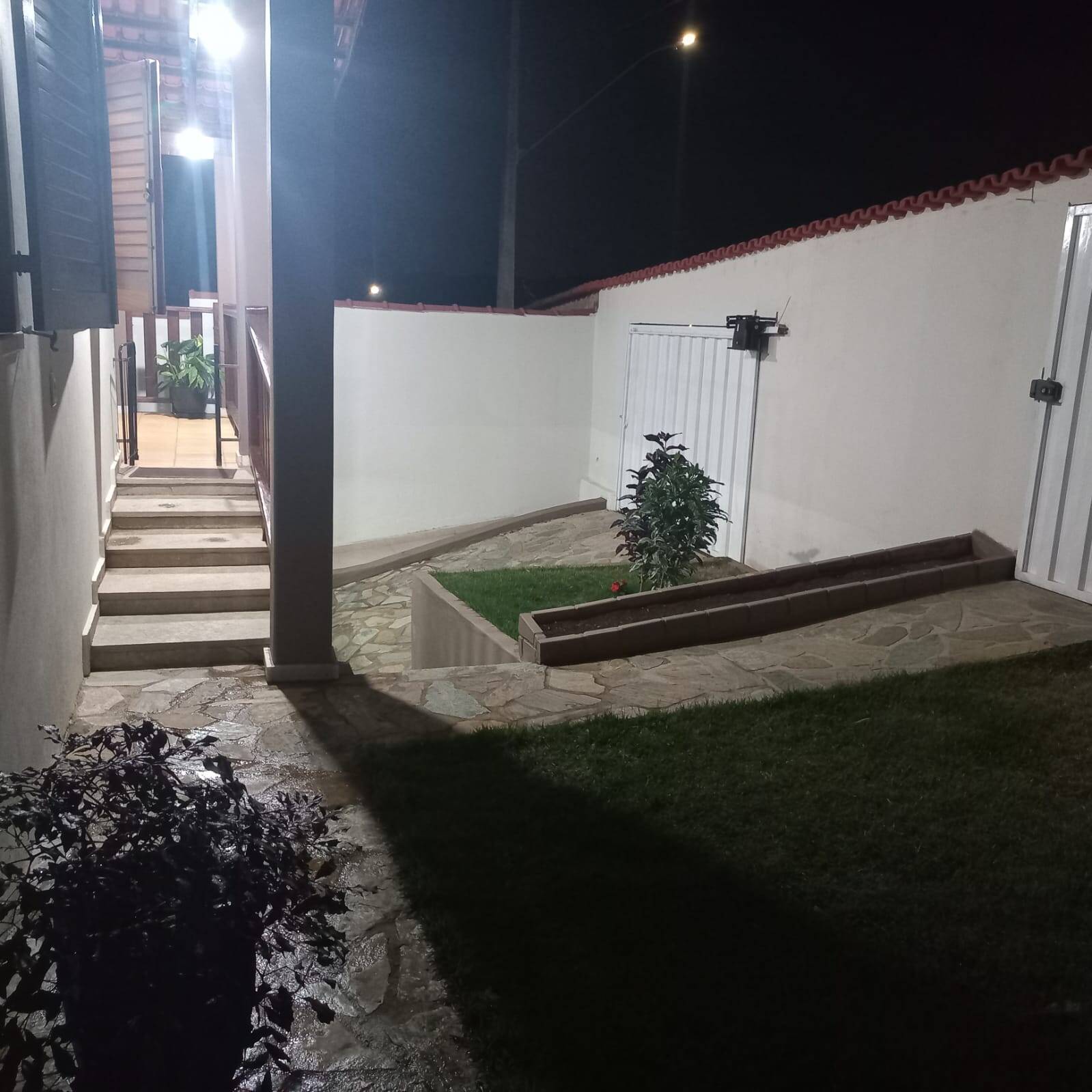 #20 - Casa para Venda em Florestal - MG