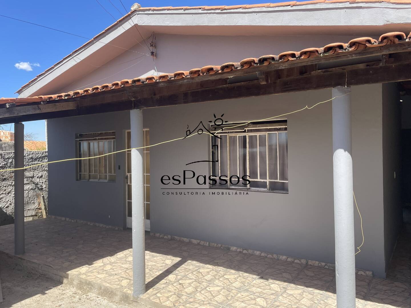 Casa à venda com 3 quartos, 360m² - Foto 2