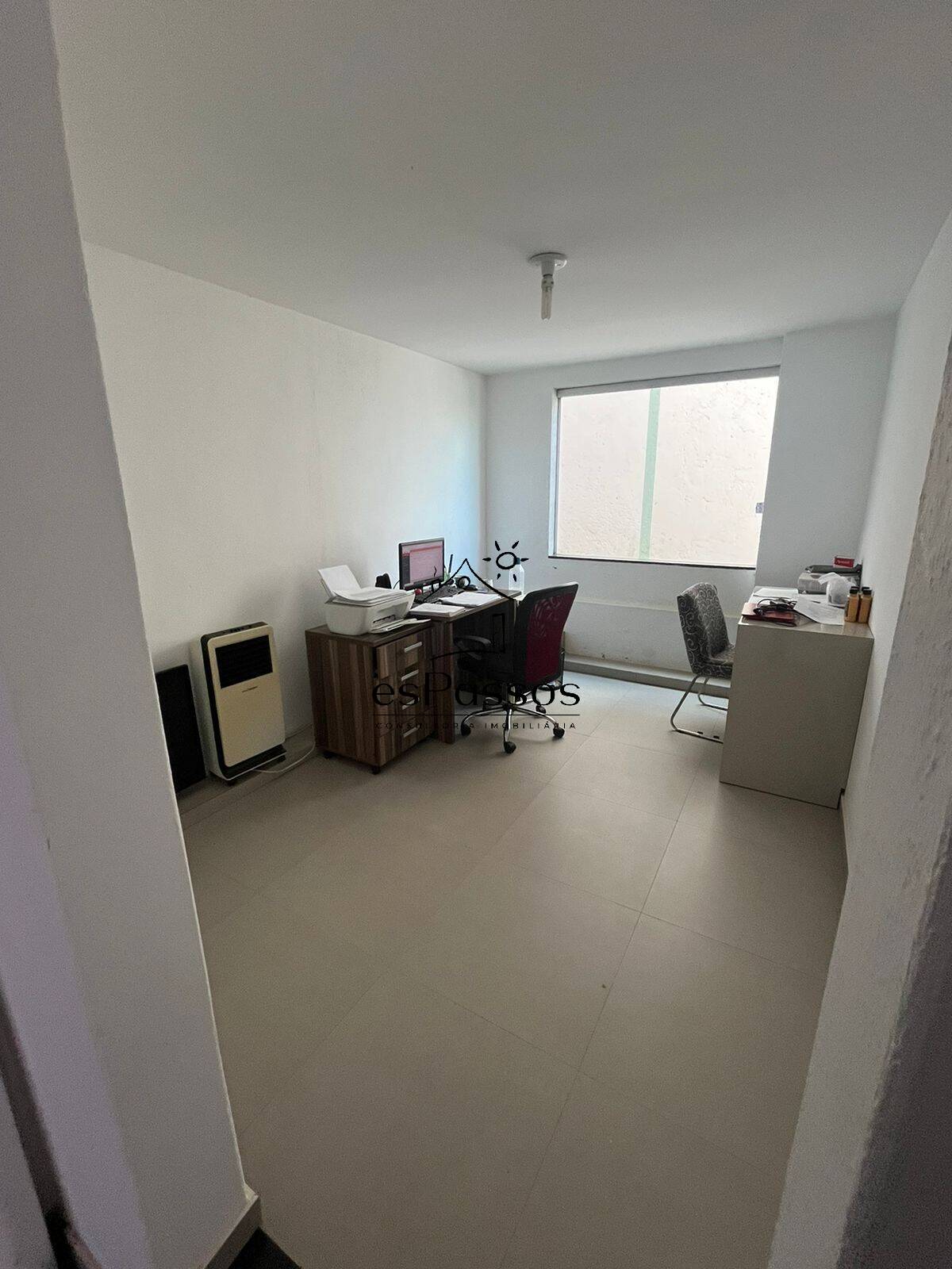 Casa à venda com 3 quartos, 300m² - Foto 9