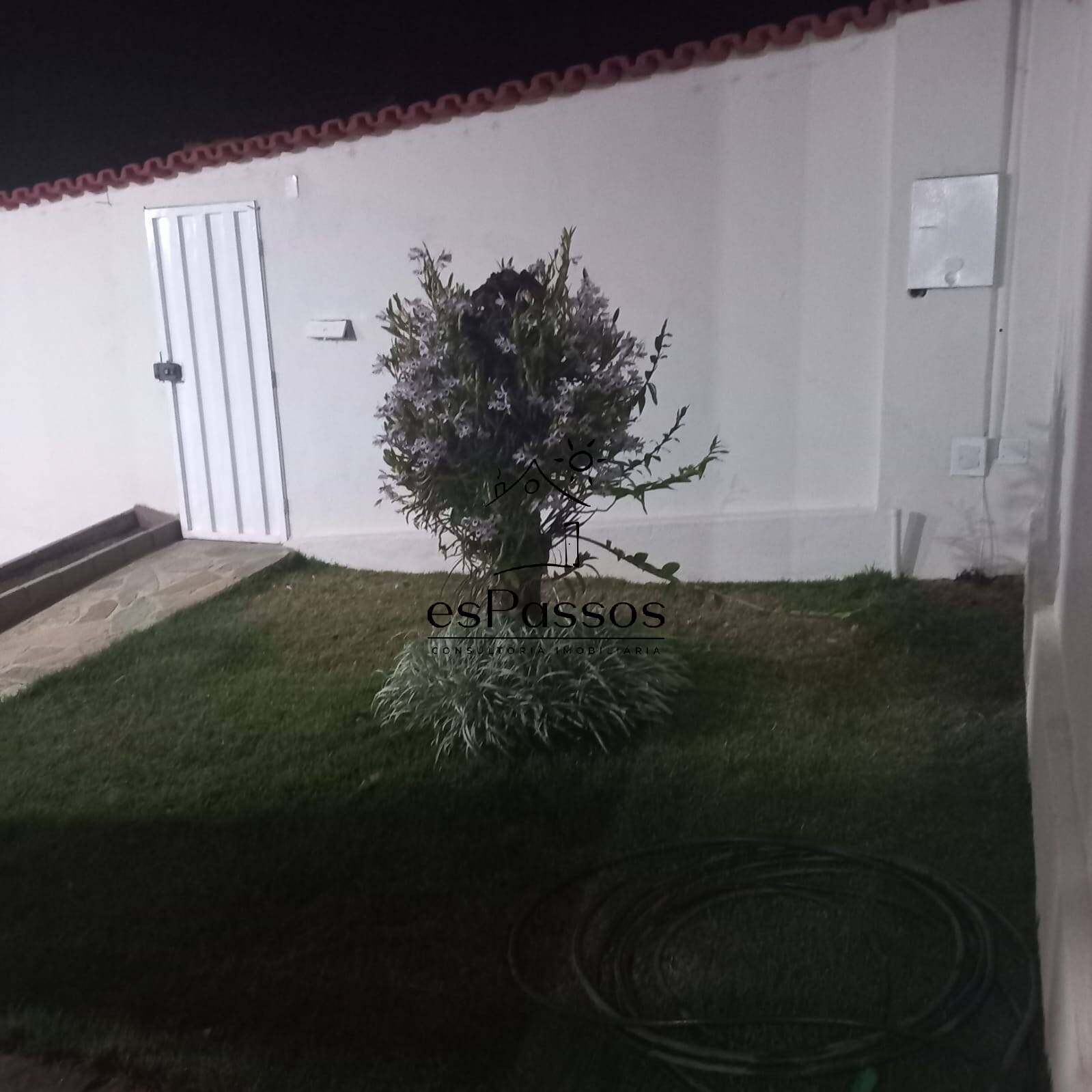 Casa à venda com 3 quartos, 360m² - Foto 5