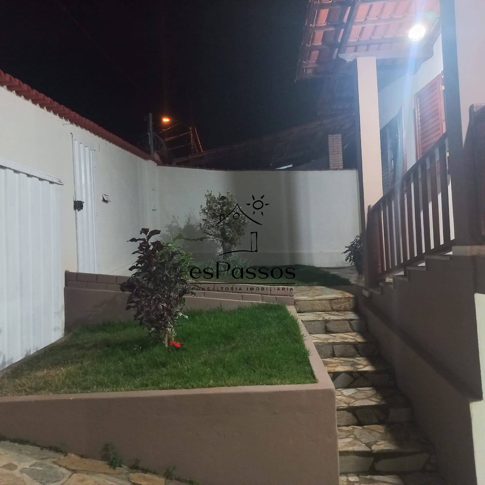 Casa à venda com 3 quartos, 360m² - Foto 6