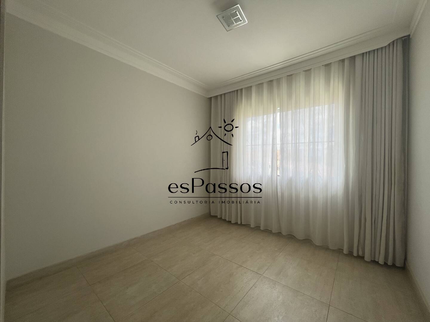 Casa à venda com 3 quartos, 1080m² - Foto 43