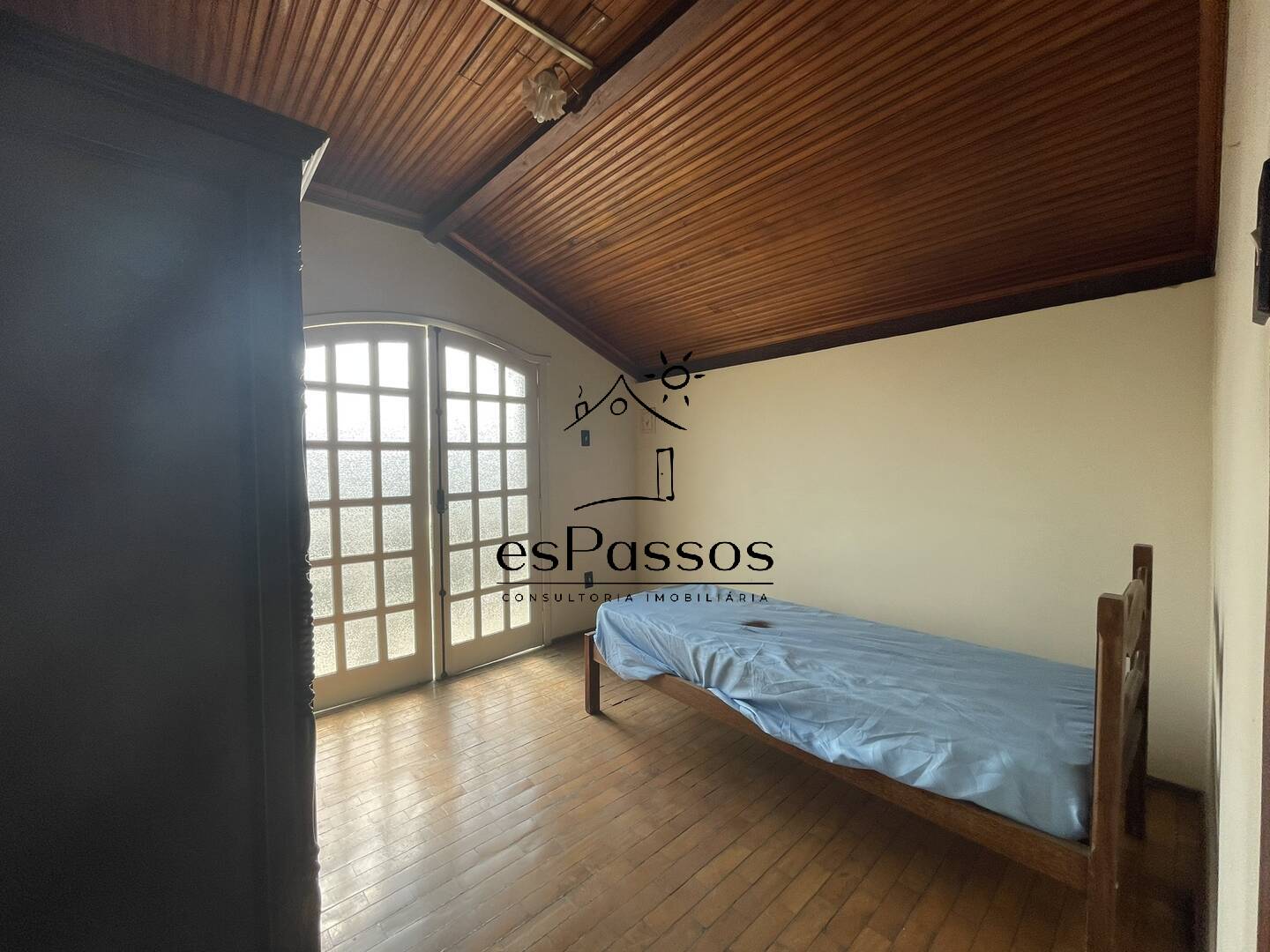 Casa à venda com 3 quartos, 390m² - Foto 7