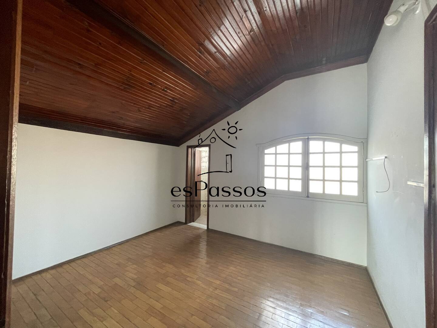 Casa à venda com 3 quartos, 390m² - Foto 10