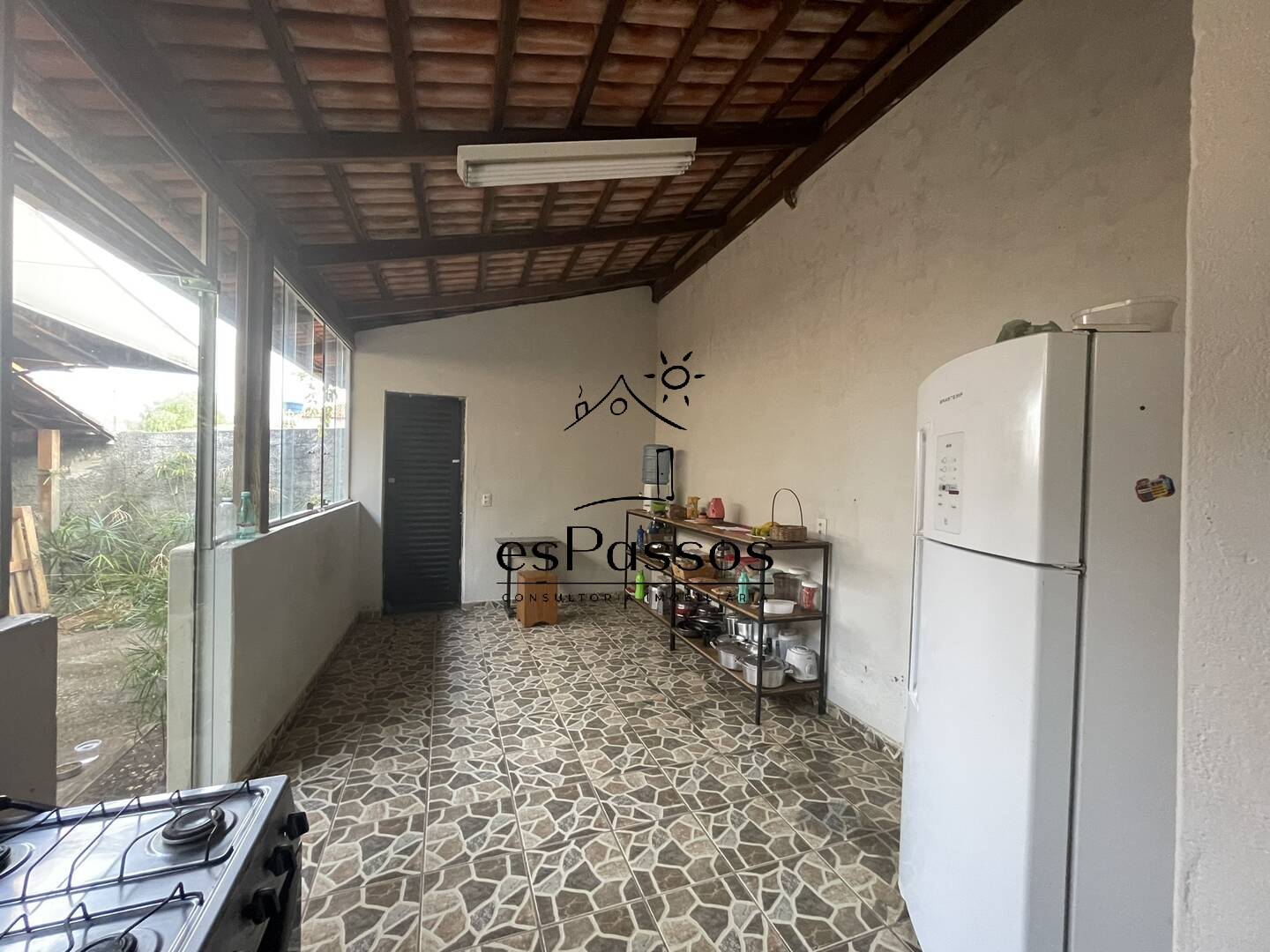 Casa à venda com 2 quartos, 300m² - Foto 10