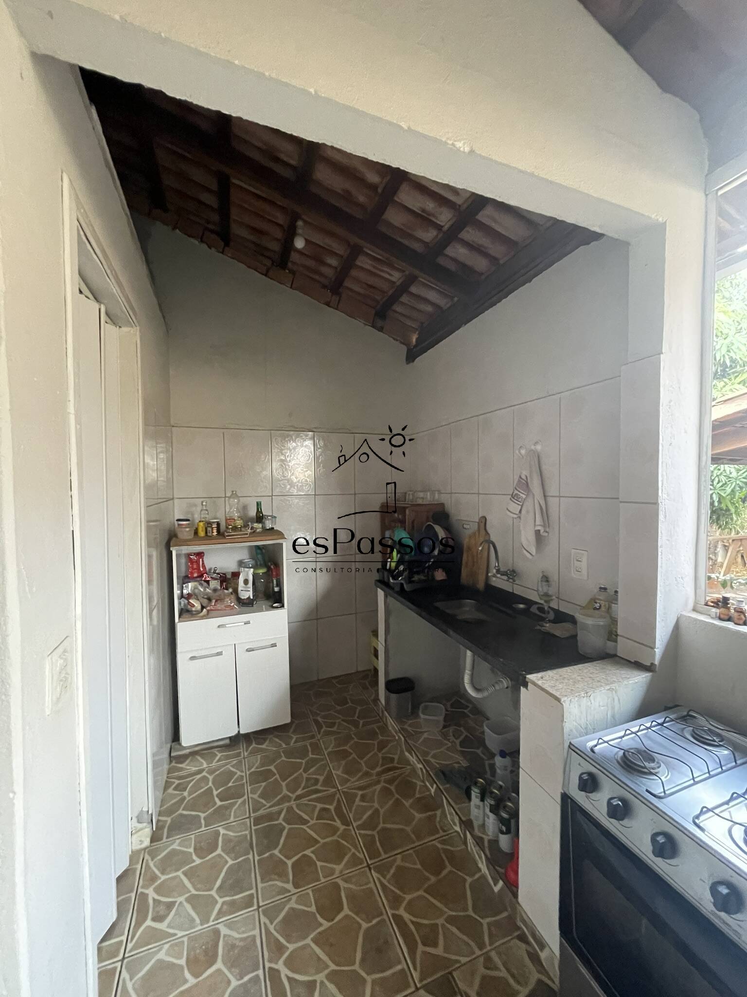 Casa à venda com 2 quartos, 300m² - Foto 11