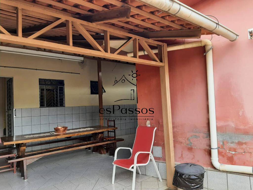 Casa à venda com 5 quartos, 680m² - Foto 16