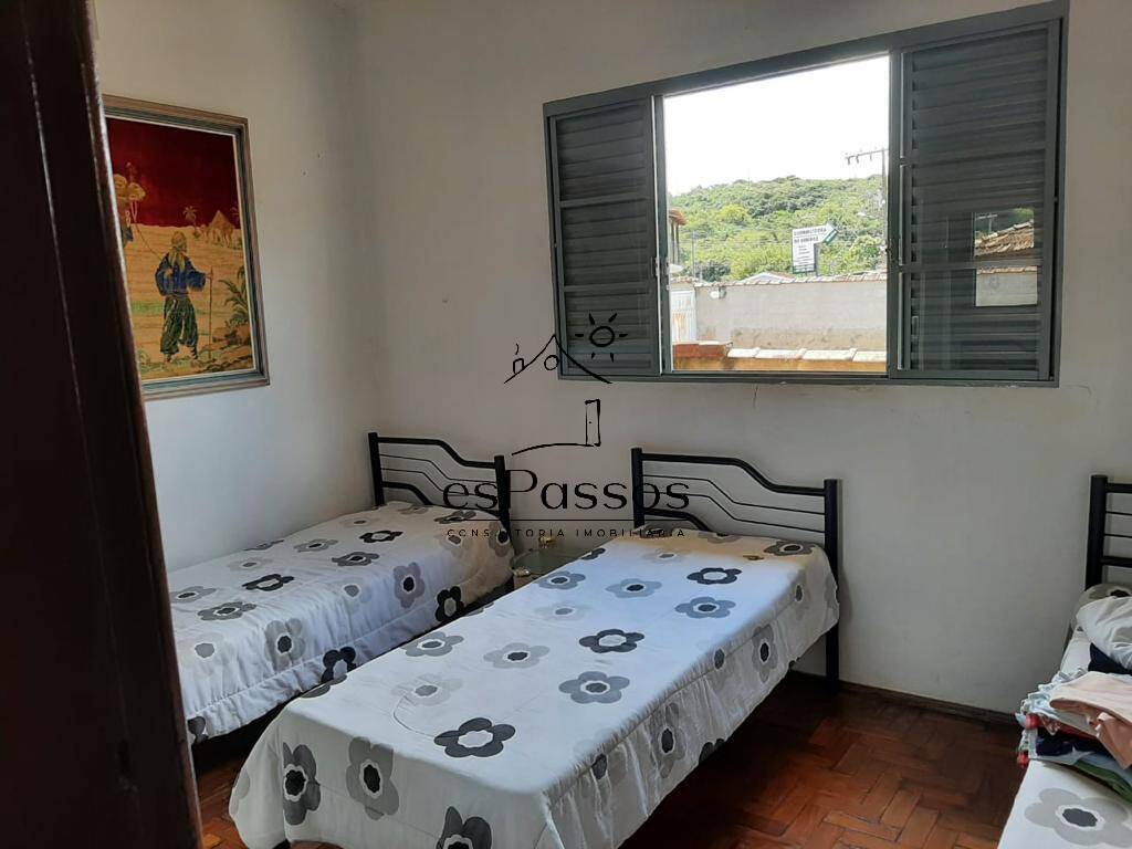 Casa à venda com 5 quartos, 680m² - Foto 8