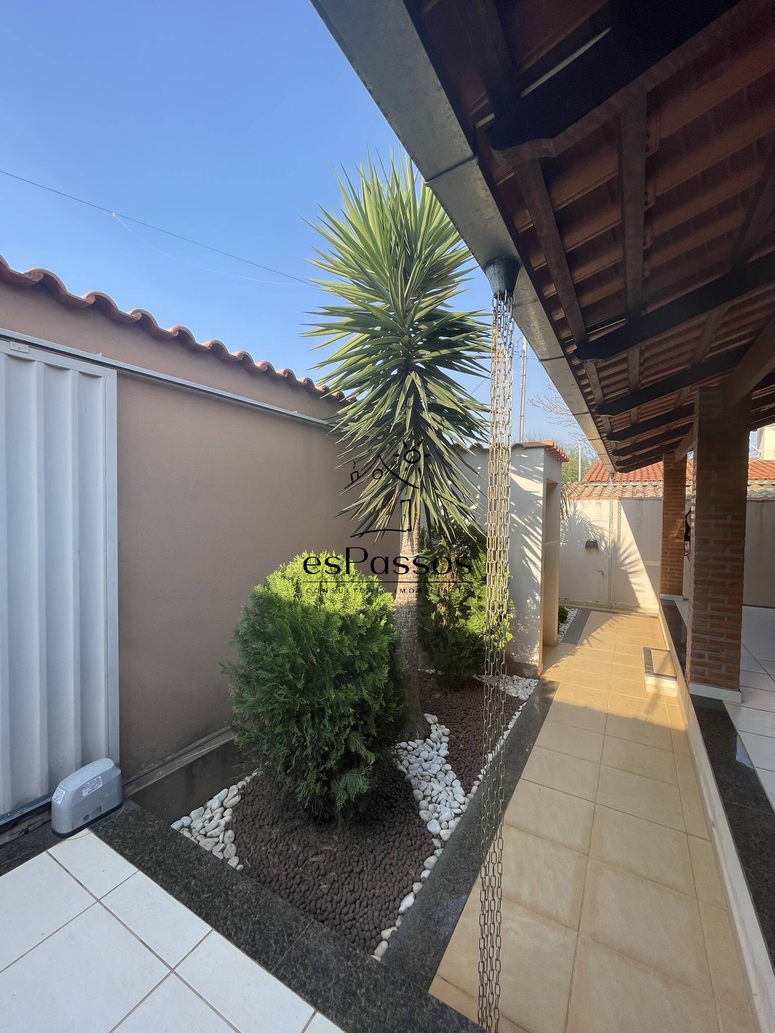 Casa à venda com 3 quartos, 360m² - Foto 4