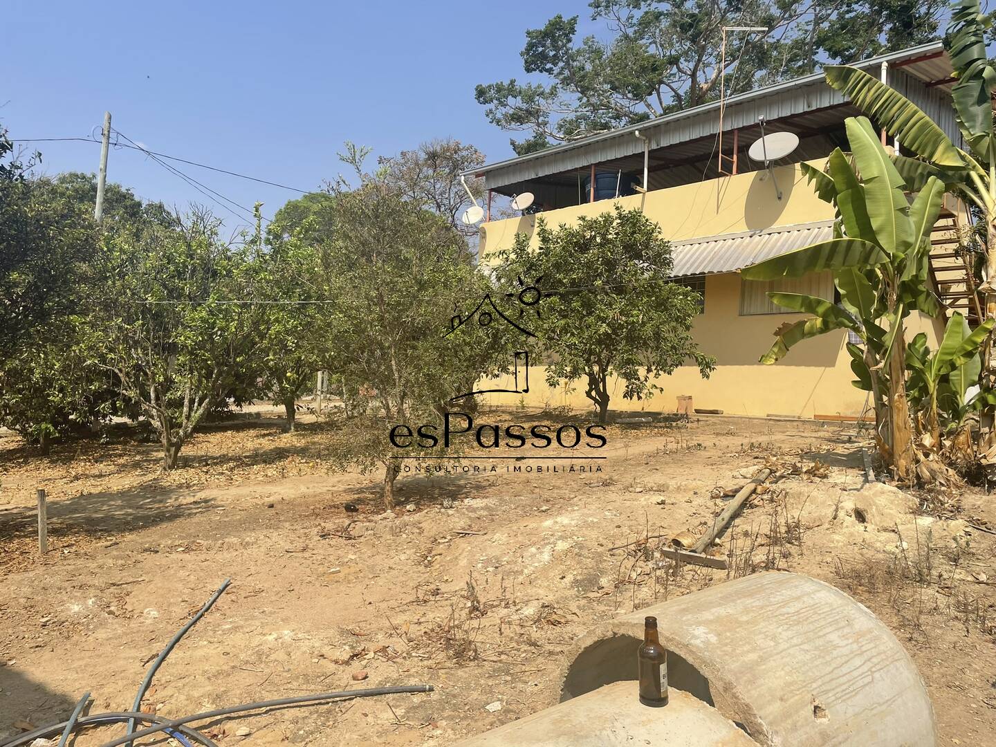 Fazenda à venda com 2 quartos, 200m² - Foto 4