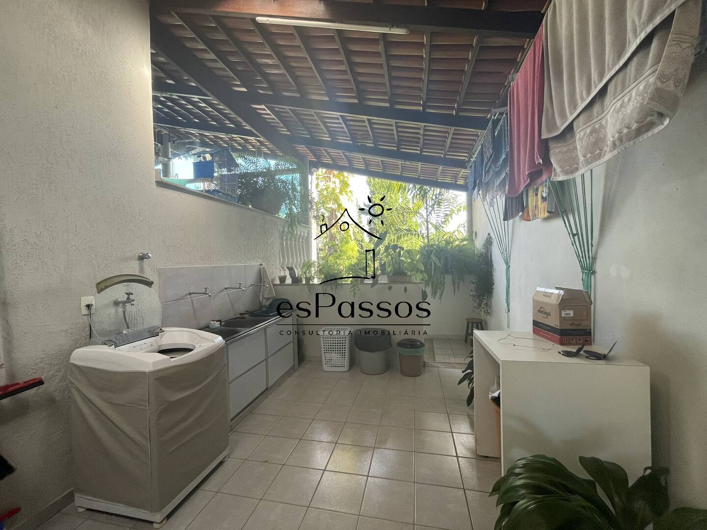 Casa à venda com 3 quartos, 360m² - Foto 27